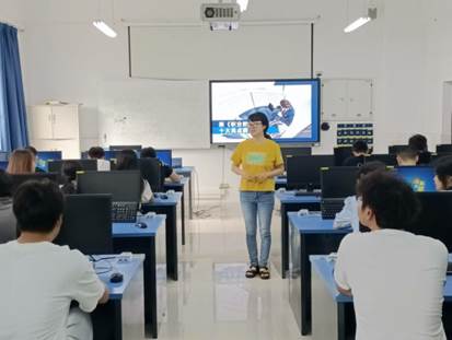 https://tec.cqcet.edu.cn/__local/A/99/62/E8554E4353B1E584DFD4D400E9F_94FF12F0_59094.png